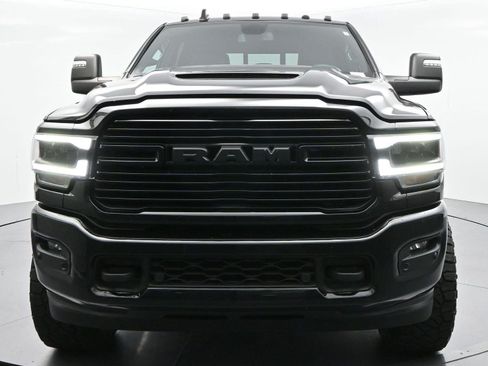 Used 2024 RAM 2500 Laramie w/ Night Edition AWD/4WD image 2