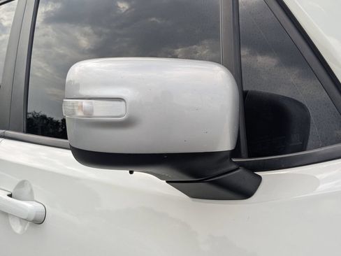 Used 2018 Jeep Renegade Limited FWD image 14