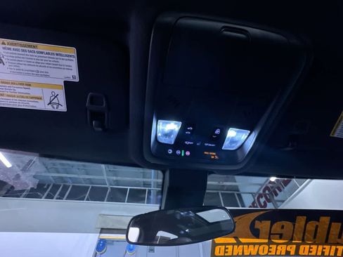 Used 2024 Chevrolet Equinox RS w/ RS Leather Package image 30