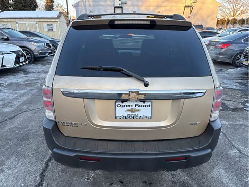 Used 2005 Chevrolet Equinox LS w/ Preferred Equipment Group image 6