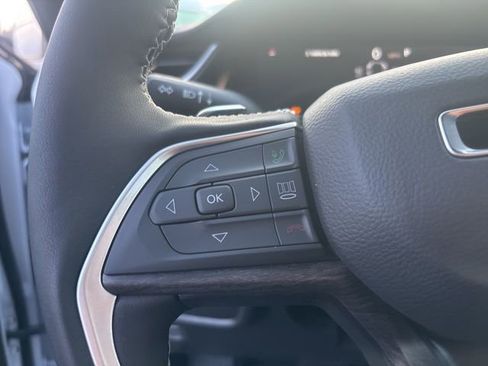 New 2025 Jeep Grand Cherokee L Limited image 24