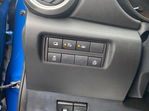 Used 2022 Nissan Versa S w/ Electronics Package image 19