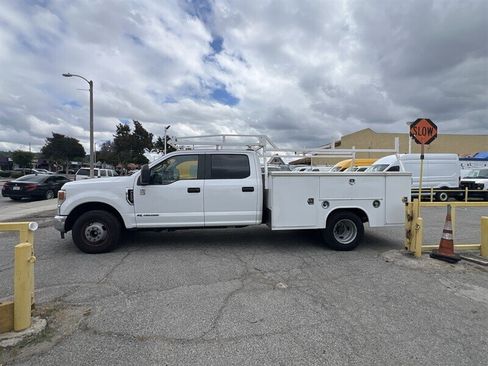 Used 2021 Ford F350 XL w/ Power Equipment Group RWD image 4