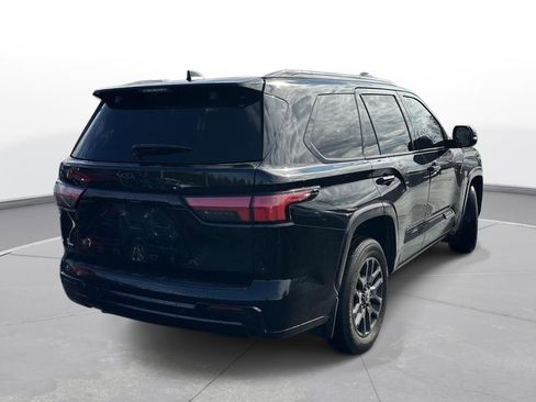 Used 2024 Toyota Sequoia Platinum image 5