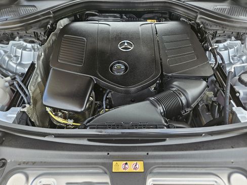 Used 2026 Mercedes-Benz GLC 300 image 21