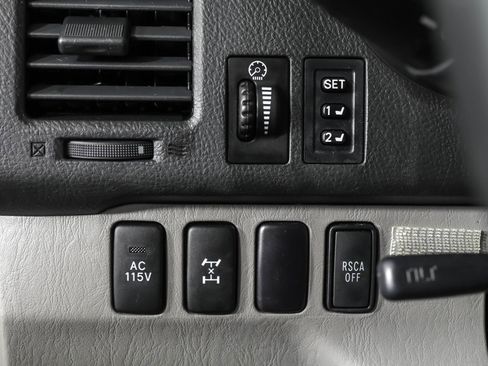 Used 2006 Toyota 4Runner Limited image 25