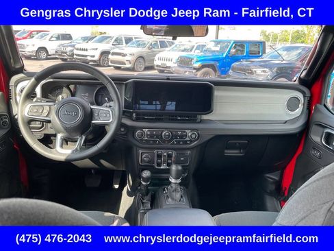 Certified 2025 Jeep Wrangler Unlimited Sahara w/ Safety Group AWD/4WD image 59