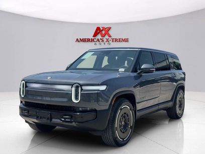 Used 2025 Rivian R1S Adventure Dual