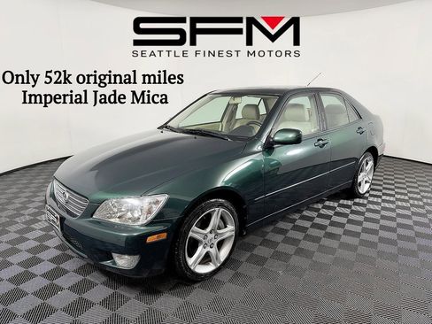 Used 2001 Lexus IS 300 image 1