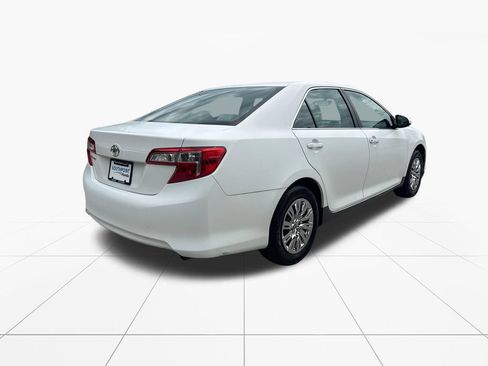 Used 2013 Toyota Camry FWD image 8