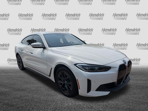 Used 2023 BMW i4 eDrive35 RWD image 2