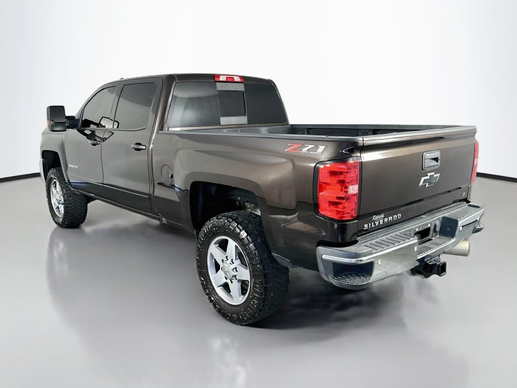 Used 2018 Chevrolet Silverado 2500 LT w/ LT Convenience Package AWD/4WD image 5