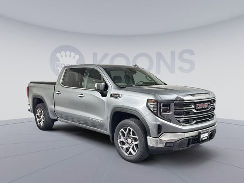 Used 2023 GMC Sierra 1500 SLT w/ SLT Convenience Package image 10