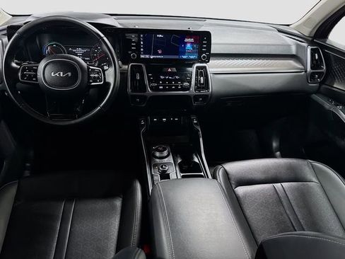 Used 2023 Kia Sorento EX AWD/4WD image 27