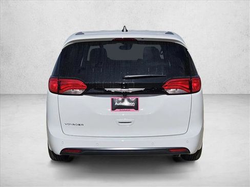 New 2025 Chrysler Voyager LX image 6