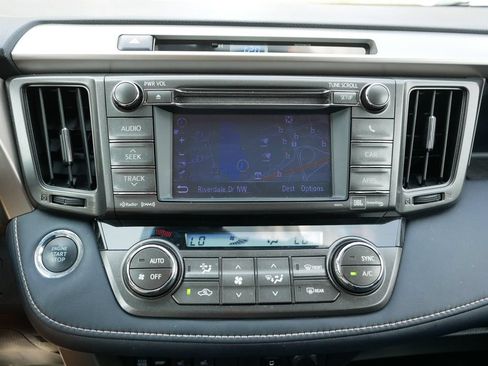 Used 2013 Toyota RAV4 Limited AWD/4WD image 20