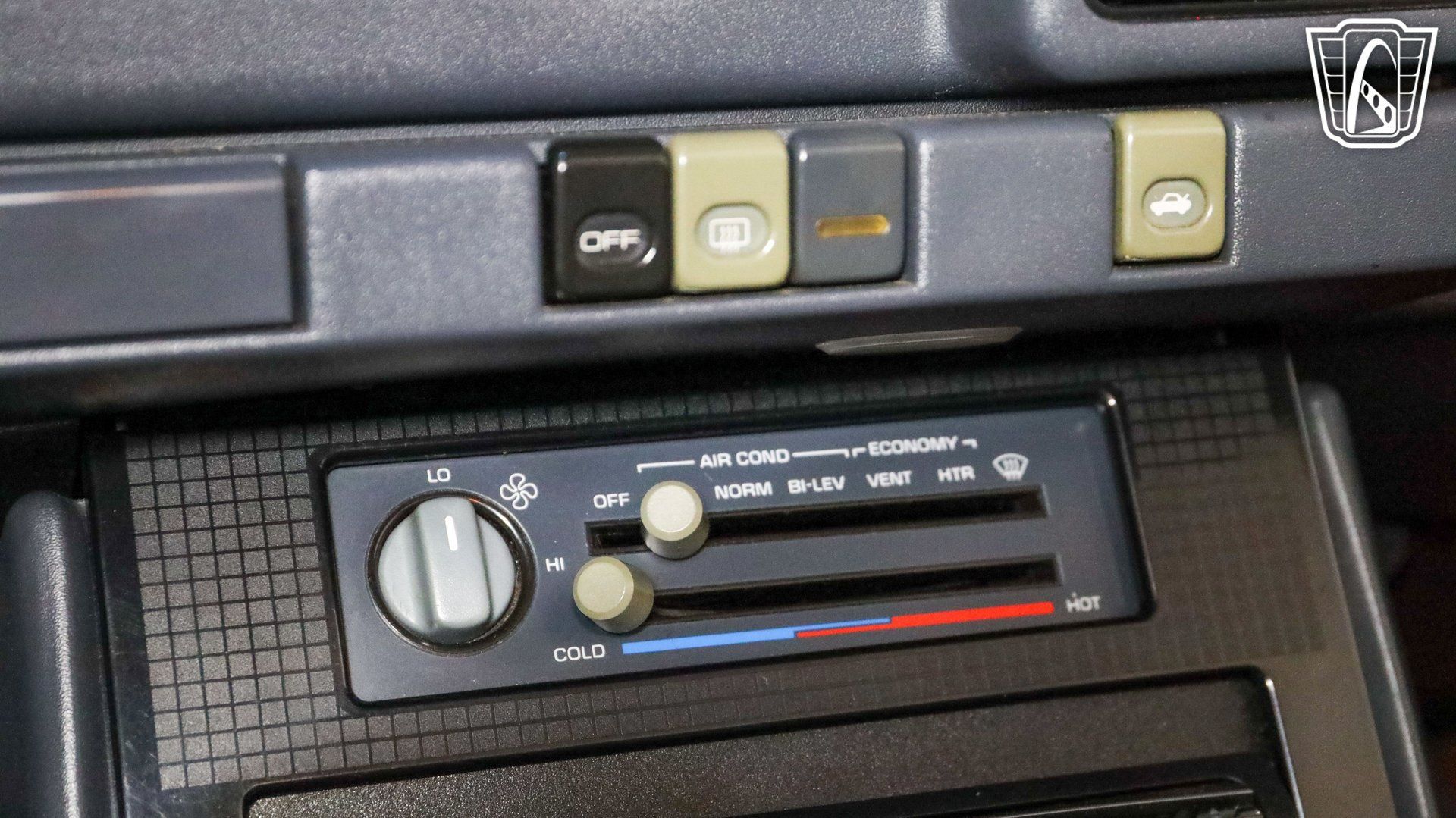 Used 1988 Pontiac Firebird Trans Am RWD image 15