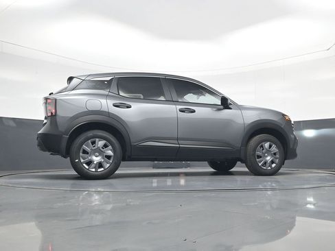 New 2026 Nissan Kicks S image 22