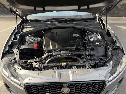 Used 2021 Jaguar F-PACE S image 6