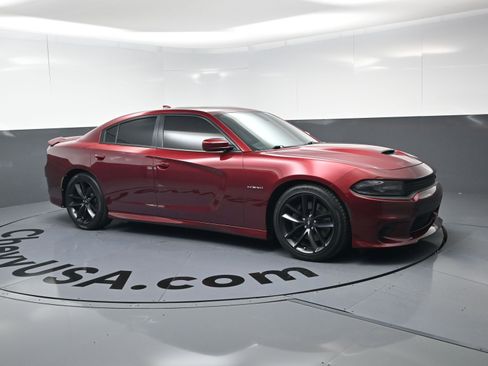 Used 2021 Dodge Charger R/T w/ Performance Handling Group image 2