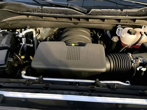 Used 2025 Chevrolet Silverado 1500 LT Trail Boss w/ Convenience Package II image 32