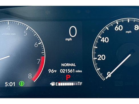 Used 2025 Honda HR-V LX image 42
