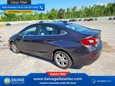 Used 2017 Chevrolet Cruze LT w/ Convenience Package FWD image 3