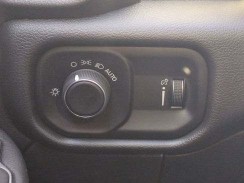 New 2024 RAM 5500 Tradesman image 20