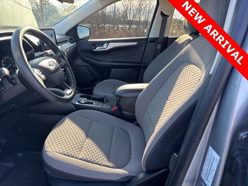 Used 2021 Ford Escape SE image 10