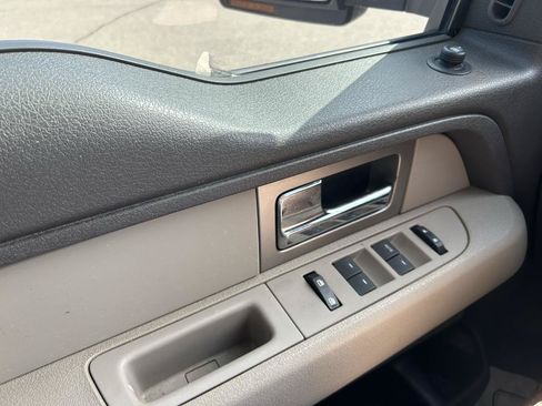 Used 2010 Ford F150 XLT AWD/4WD image 23