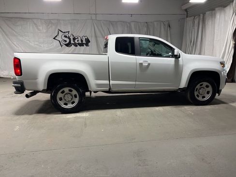 Used 2021 Chevrolet Colorado W/T w/ WT Convenience Package RWD image 8