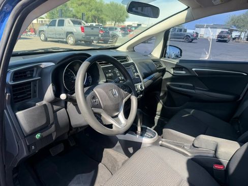 Used 2020 Honda Fit LX image 18