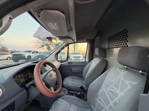 Used 2013 Ford Transit Connect XLT image 13