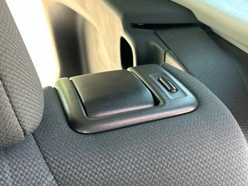 Used 2025 Toyota RAV4 XLE w/ Convenience Package AWD/4WD image 35
