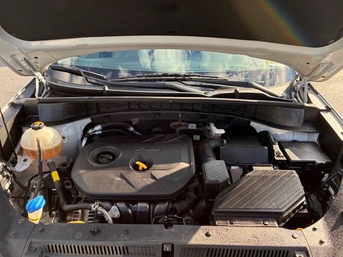 Used 2019 Hyundai Tucson SE AWD/4WD image 9