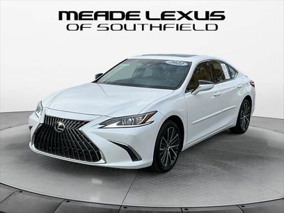 Certified 2022 Lexus ES 250 w/ Premium Package