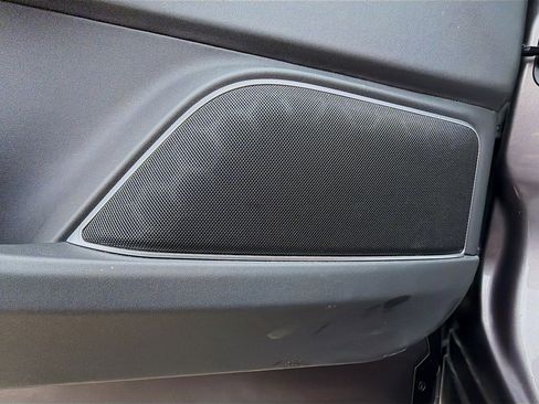 Certified 2022 Maserati Levante GT image 23