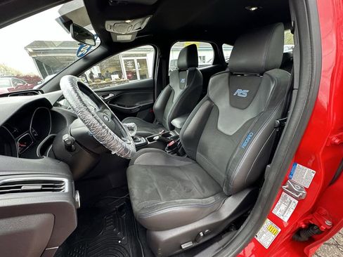 Used 2018 Ford Focus RS AWD/4WD image 11