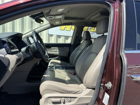 Used 2019 Honda Odyssey Elite image 5