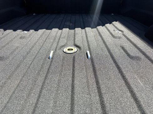 Used 2025 Ford F350 XLT w/ 360-Degree Camera Package image 99