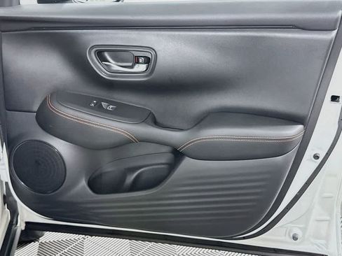 Used 2024 Honda HR-V Sport image 35