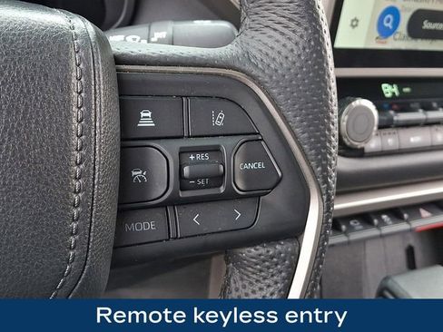 Used 2025 Toyota Tundra Limited w/ TRD Off-Road Package image 8