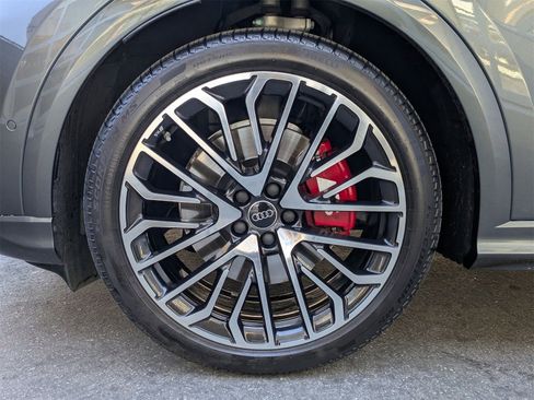 Used 2025 Audi SQ5 Premium Plus image 27