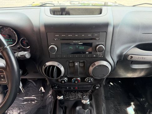 Used 2012 Jeep Wrangler Sport AWD/4WD image 24