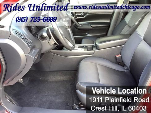 Used 2017 Nissan Altima 2.5 SR w/ Midnight Edition Package image 13