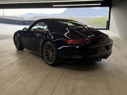 Used 2019 Porsche 911 Carrera 4S image 3