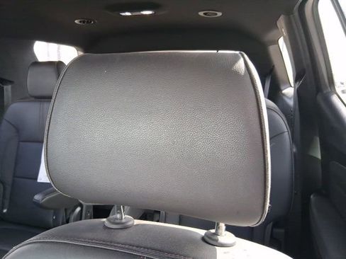 Used 2023 Chevrolet Traverse RS w/ LPO, Floor Liner Package FWD image 19