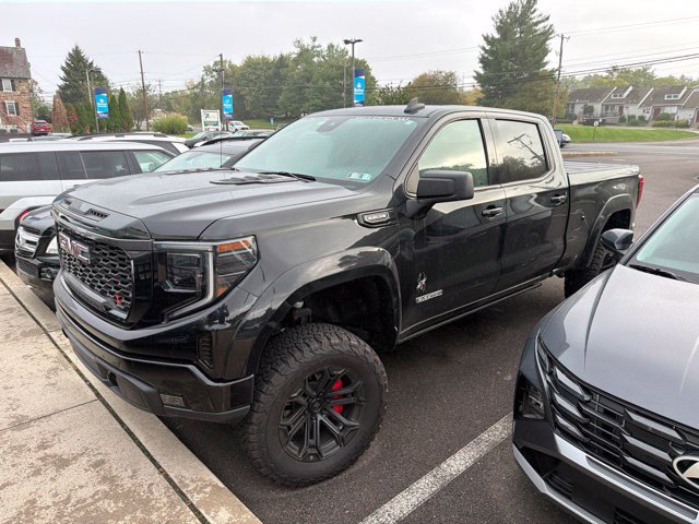 Used 2024 GMC Sierra 1500 Elevation w/ X31 Off-Road Package AWD/4WD image 3