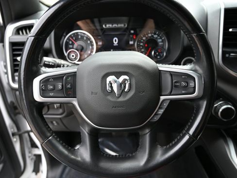 Used 2022 RAM 1500 Big Horn AWD/4WD image 19