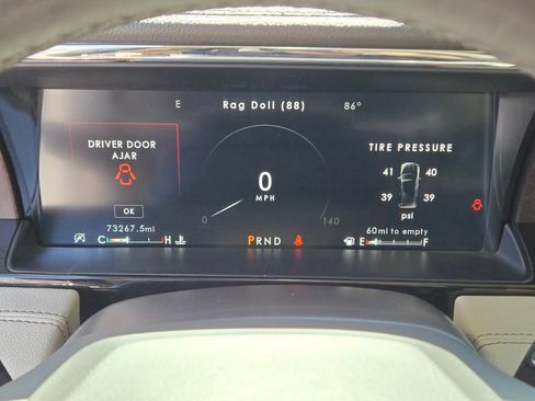Used 2021 Lincoln Navigator 4WD image 26